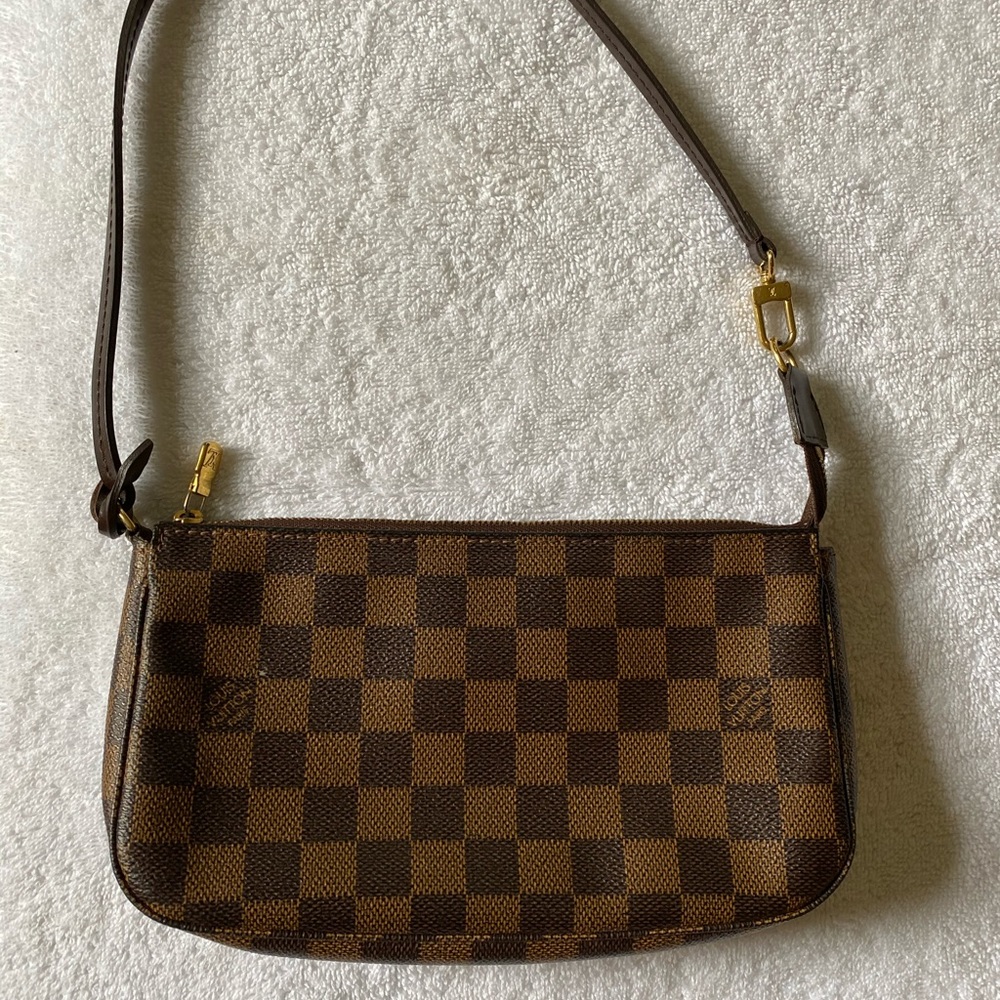 Louis Vuitton small bag